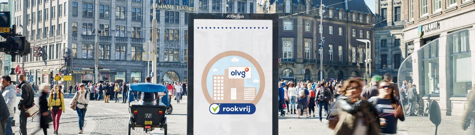 Foto van de Dam met een OLVG rookvrij billboard